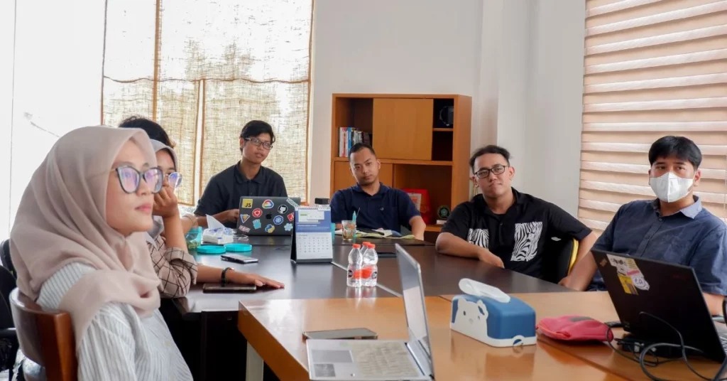 Website GeekGarden Mitra IT Profesional dan Tepercaya